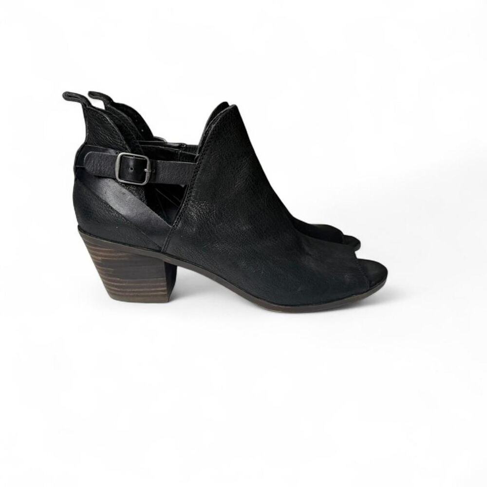 Lucky Brand black leather peep toe booties ankle strap wood heel sz 7.5 boho‎